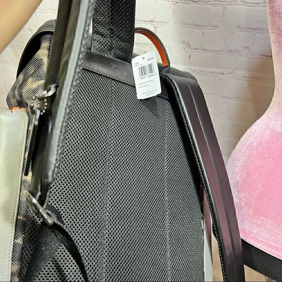 COACH Ranger Backpack With Animal Camo Script Print NWT Perfect for the Traveler - Picture 11 of 16